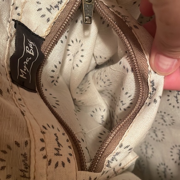 Purse - Picture 8 of 9